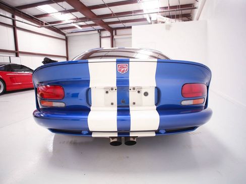 Used 1996 Dodge Viper GTS RWD image 5