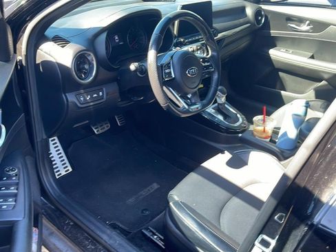 Used 2021 Kia Forte GT-Line w/ GT-Line Premium Package FWD image 16