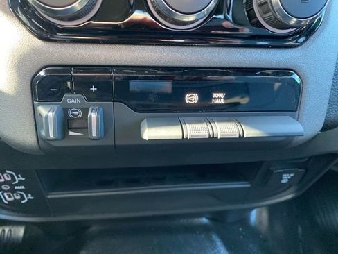 New 2026 RAM 3500 Tradesman w/ Chrome Appearance Group A AWD/4WD image 28
