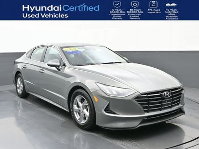 Certified 2023 Hyundai Sonata SE w/ Preferred Accessory Package