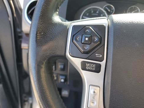 Used 2014 Toyota Tundra Limited w/ Limited Premium Package image 26
