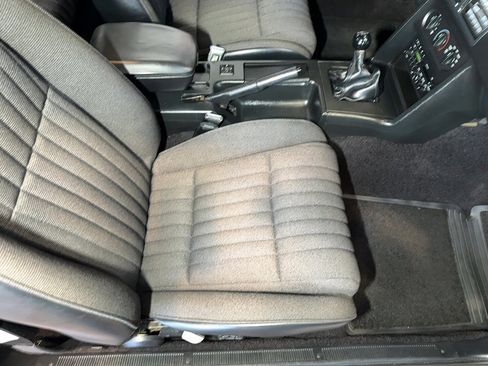 Used 1992 Ford Mustang LX image 59