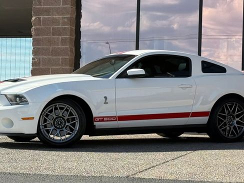 Used 2012 Ford Mustang Shelby GT500 w/ SVT Performance Pkg RWD image 3