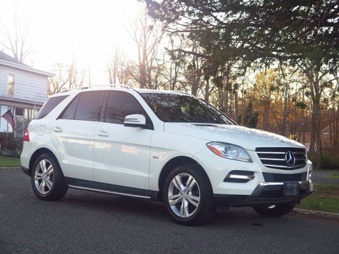 Used 2012 Mercedes-Benz ML 350 4MATIC image 6