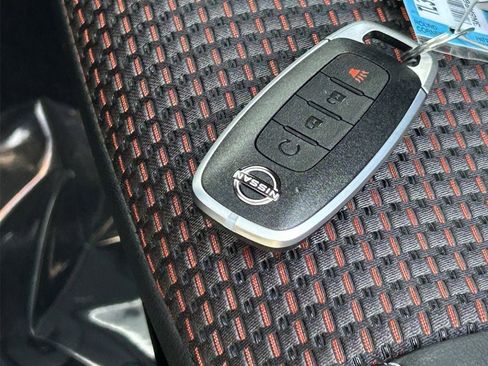 New 2026 Nissan Kicks SR image 33