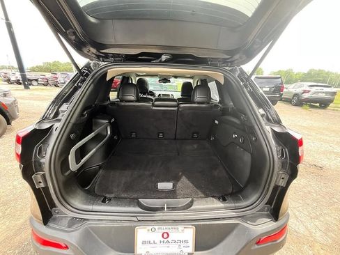 Used 2015 Jeep Cherokee Limited AWD/4WD image 7