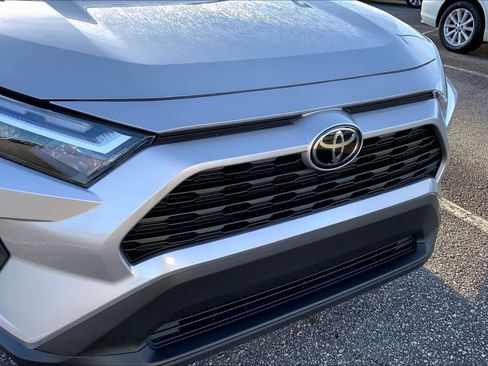 Used 2024 Toyota RAV4 XLE image 28