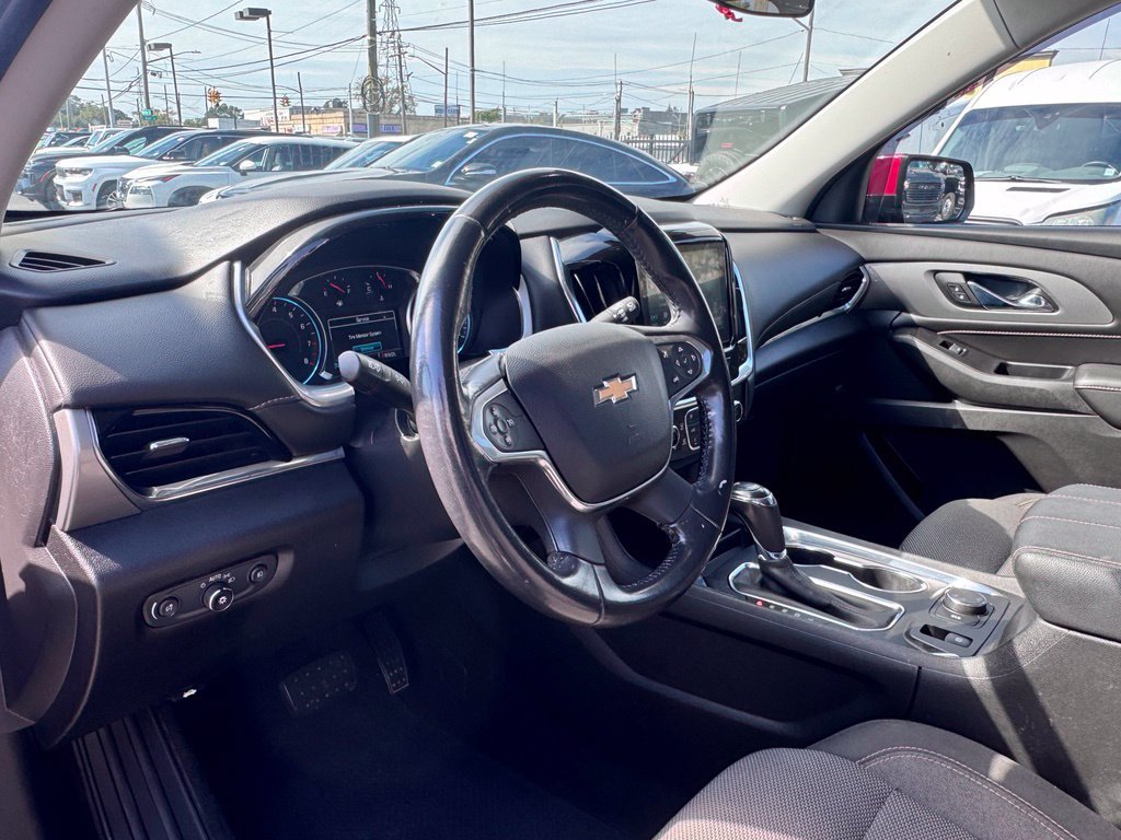 Used 2019 Chevrolet Traverse LT AWD/4WD image 27