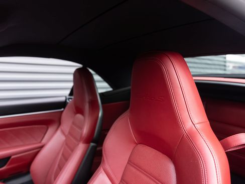 Certified 2021 Porsche 911 Turbo S AWD/4WD image 25