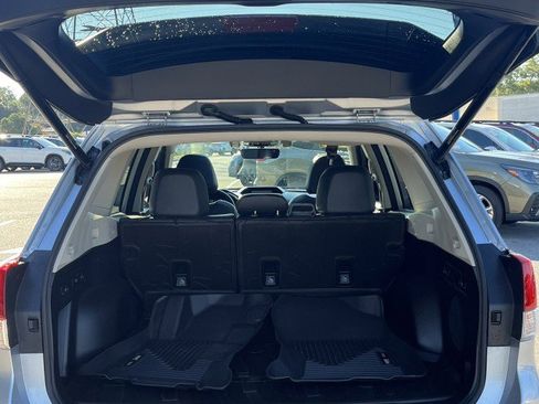 Used 2020 Subaru Forester Limited w/ Popular Package #3 image 10