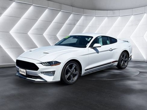 Used 2022 Ford Mustang GT Premium w/ Equipment Group 401A RWD image 1