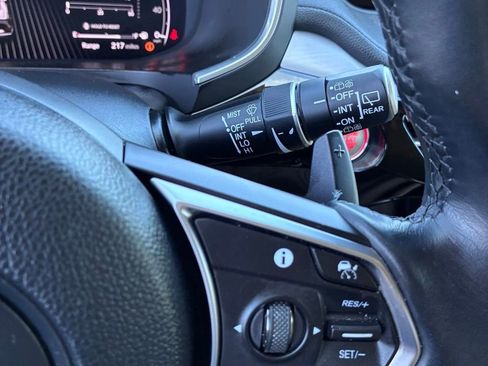 Used 2023 Acura MDX SH-AWD image 30