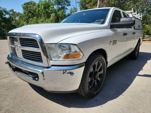 Used 2012 RAM 2500 ST w/ Chrome Appearance Group RWD image 3