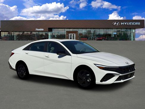 New 2026 Hyundai Elantra SEL Sport Premium FWD image 10