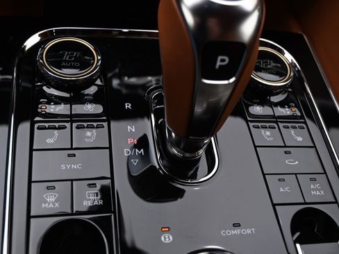 New 2026 Bentley Flying Spur Plug-In Hybrid AWD/4WD image 35