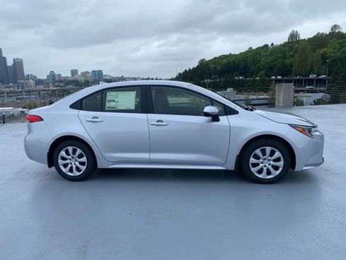 New 2026 Toyota Corolla LE FWD image 3
