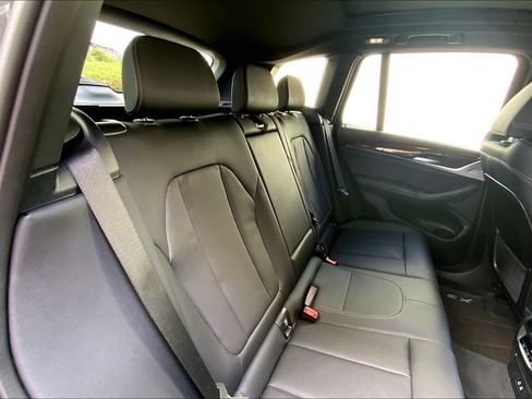 Used 2024 BMW X3 sDrive30i w/ Convenience Package RWD image 26