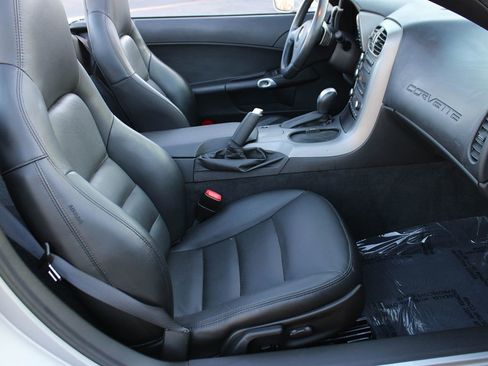 Used 2007 Chevrolet Corvette Convertible image 20