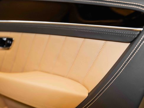 Used 2024 Bentley Continental GT V8 image 43