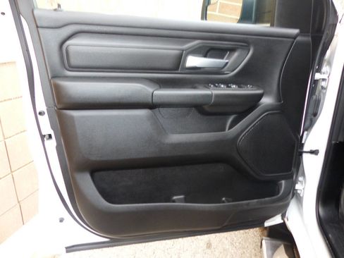 Used 2024 RAM 1500 Tradesman AWD/4WD image 23