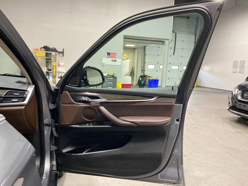 Used 2016 BMW X5 xDrive35i image 28