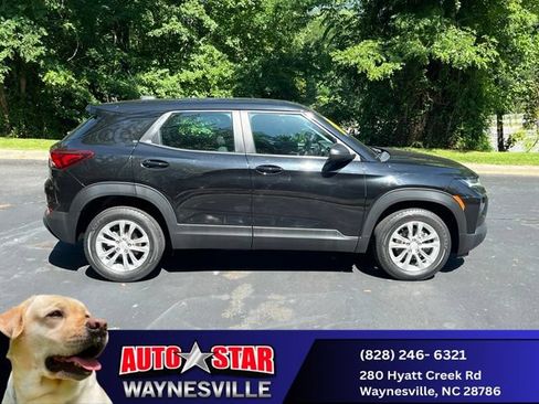 Used 2022 Chevrolet TrailBlazer LS AWD/4WD image 3
