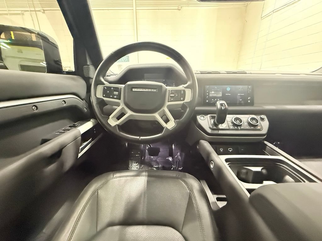 Used 2022 Land Rover Defender 110 S AWD/4WD image 40