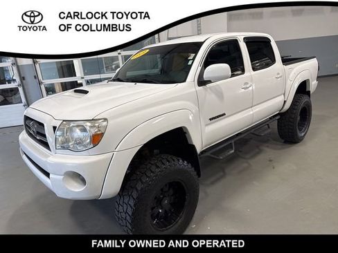 Used 2009 Toyota Tacoma PreRunner image 3