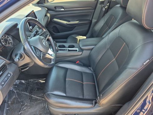 Used 2020 Nissan Altima 2.5 SR w/ Premium Package FWD image 17