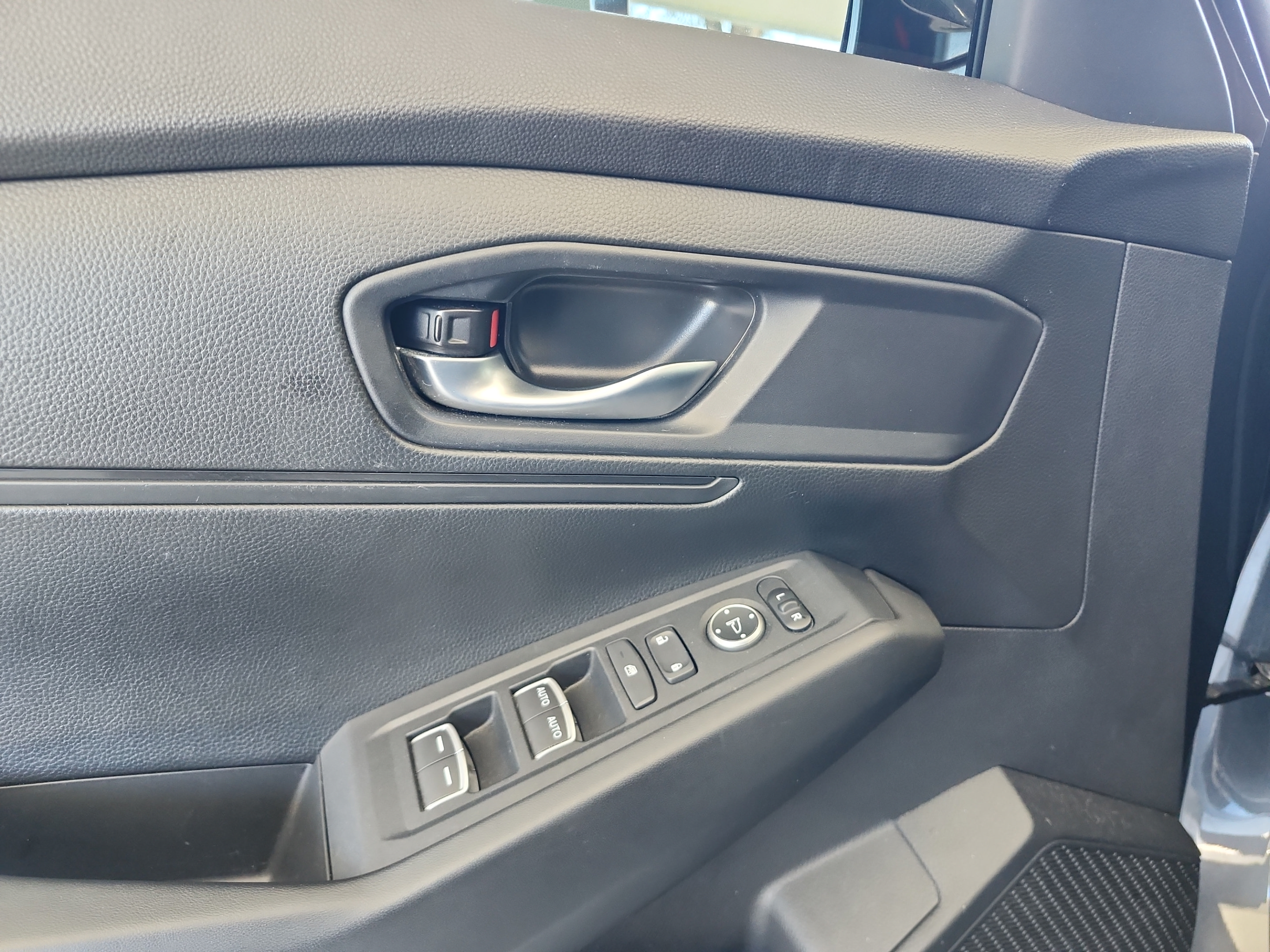 Used 2024 Honda Accord LX image 18