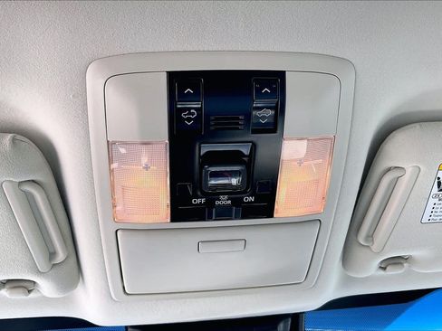 Used 2023 Lexus GX 460 Premium AWD/4WD image 33
