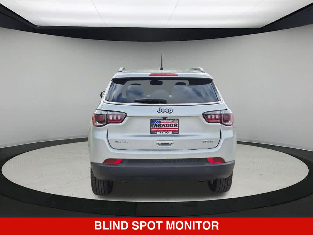 Used 2024 Jeep Compass Latitude AWD/4WD image 6