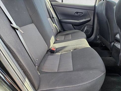 Used 2024 Nissan Sentra SV image 18