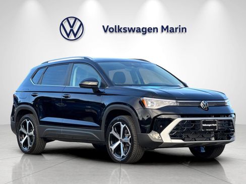 New 2026 Volkswagen Taos SEL AWD/4WD image 7