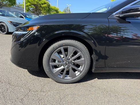 New 2026 Nissan Sentra SL w/ Floor Mat Package FWD image 12