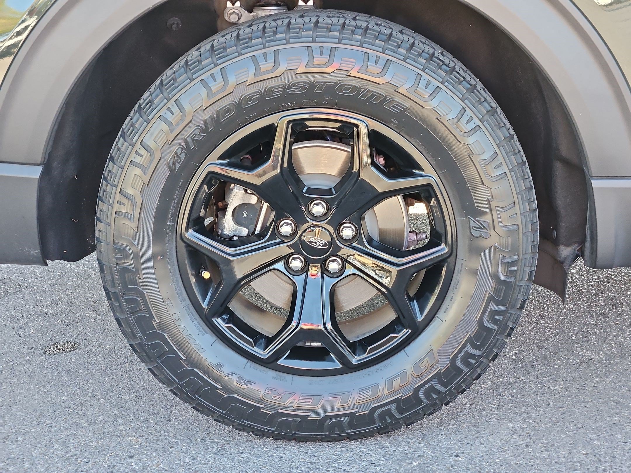 Used 2022 Ford Explorer Timberline w/ Timberline Technology Package AWD/4WD image 12