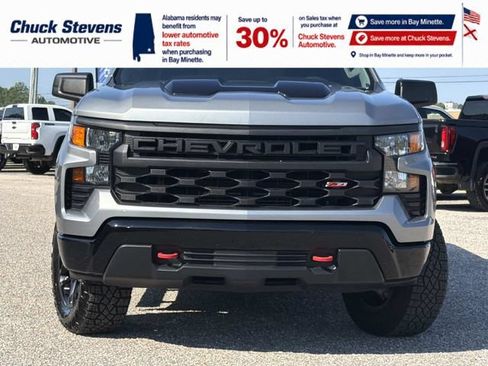 Used 2024 Chevrolet Silverado 1500 Custom Trail Boss AWD/4WD image 4