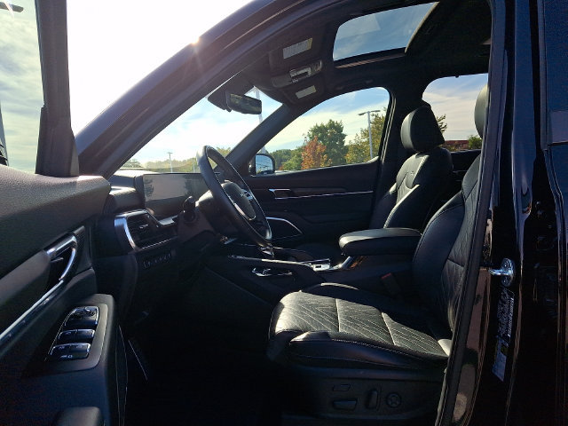 Used 2023 Kia Telluride SX Prestige X-Pro AWD/4WD image 14
