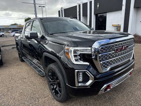 Used 2022 GMC Sierra 1500 Denali image 4