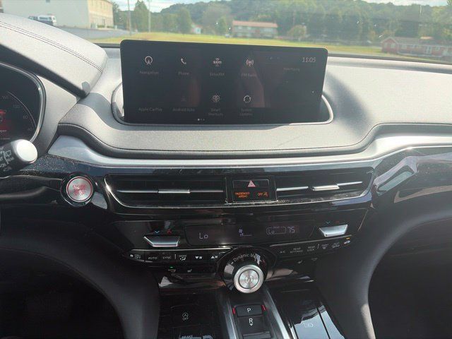 Used 2024 Acura MDX w/ Technology Package FWD image 12