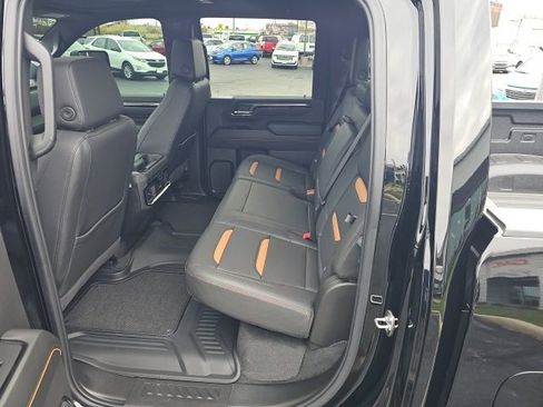 Used 2025 GMC Sierra 2500 AT4 w/ AT4 Premium Plus Package image 14