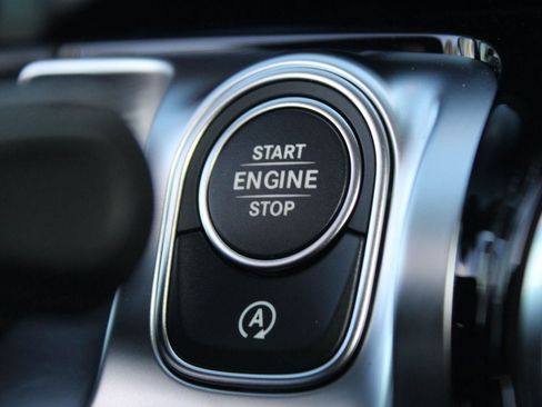 New 2026 Mercedes-Benz GLB 250 image 26