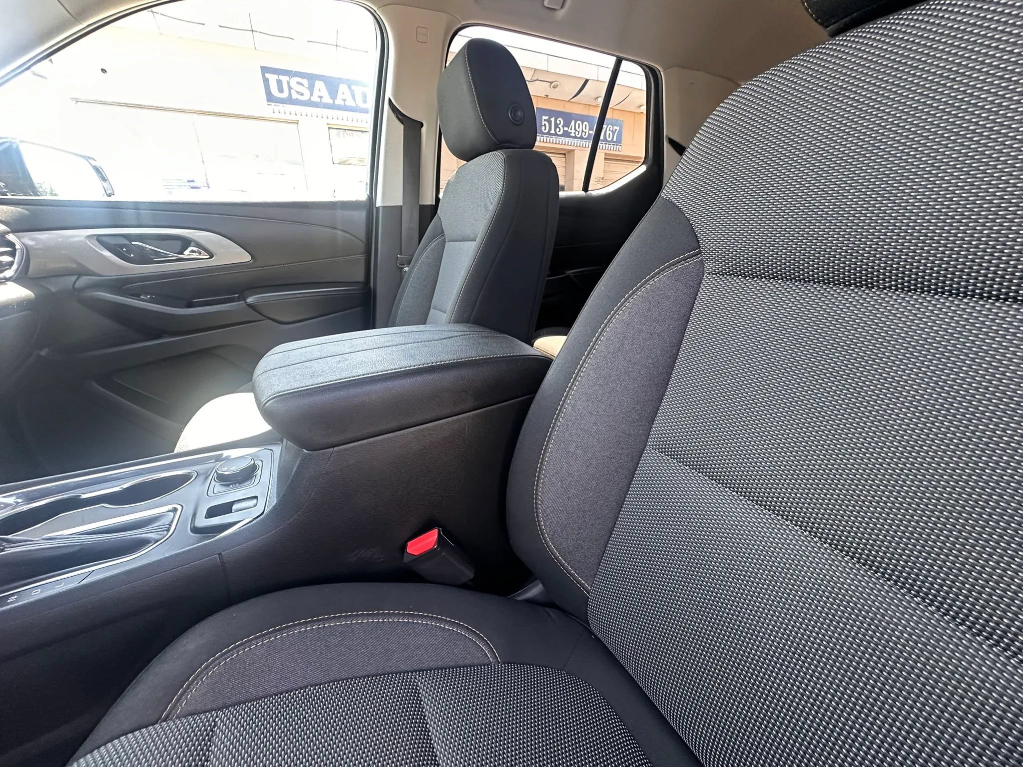 Used 2019 Chevrolet Traverse LS FWD image 13
