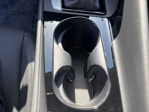 New 2026 Hyundai Elantra Limited FWD image 26