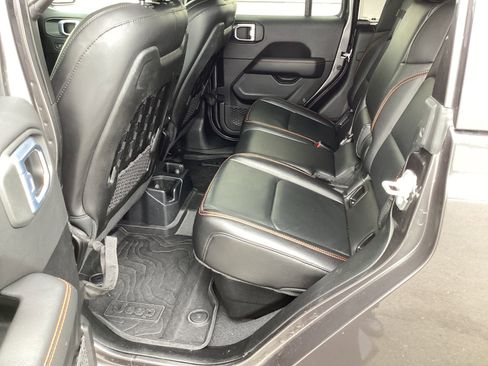 Used 2021 Jeep Gladiator Mojave image 22