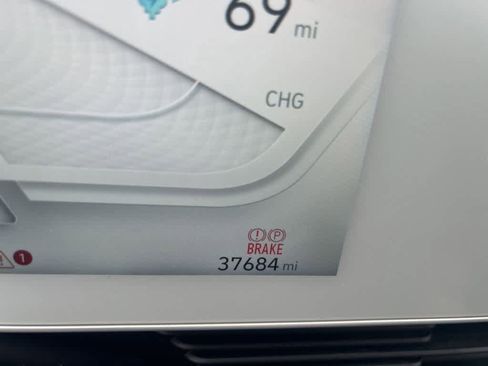 Used 2024 Hyundai Ioniq 5 Limited RWD image 9