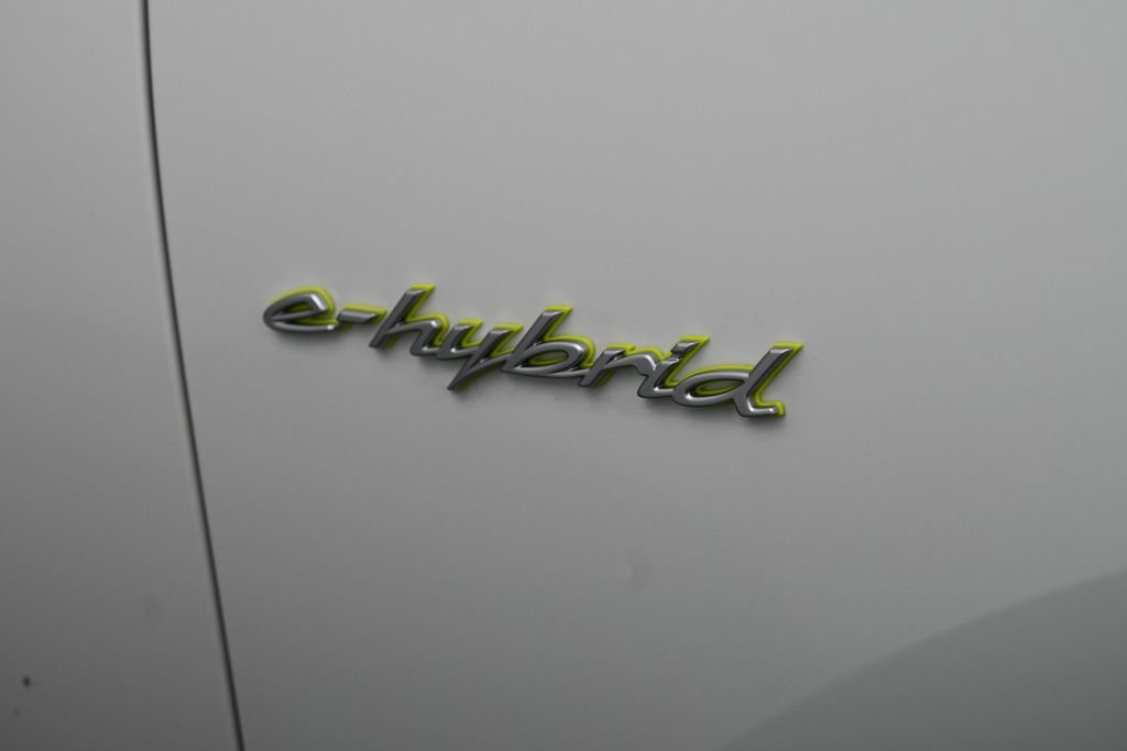Certified 2026 Porsche Cayenne E-Hybrid AWD/4WD image 29