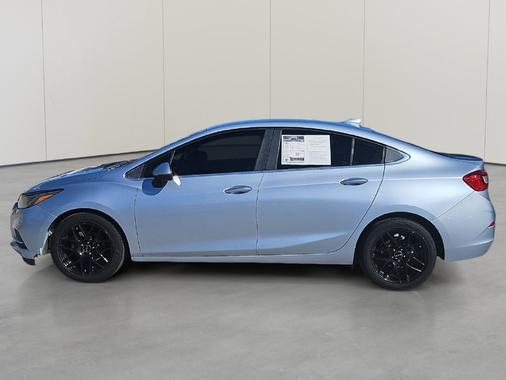 Used 2018 Chevrolet Cruze LT w/ LT Fleet Convenience Package FWD image 2