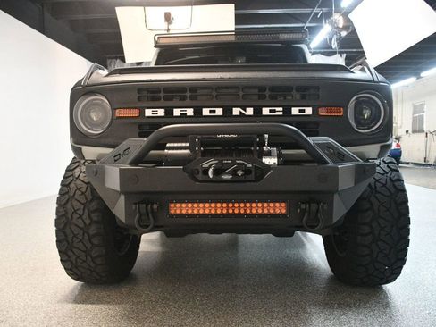 Used 2022 Ford Bronco Black Diamond image 12