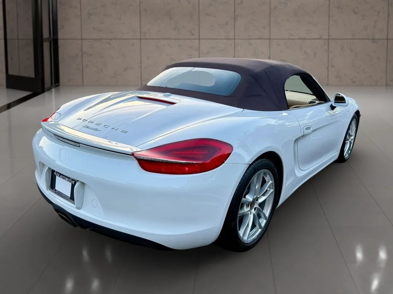 Used 2014 Porsche Boxster RWD image 9